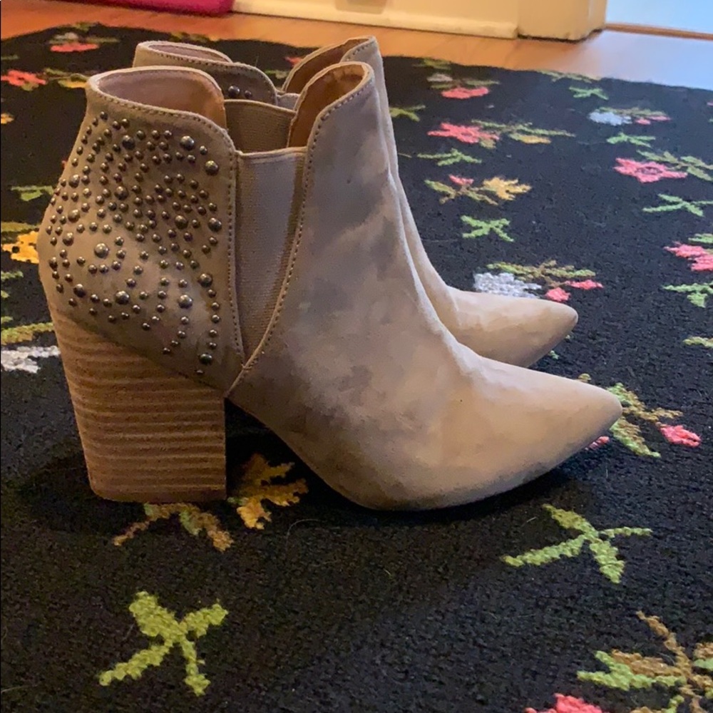 Bootlets